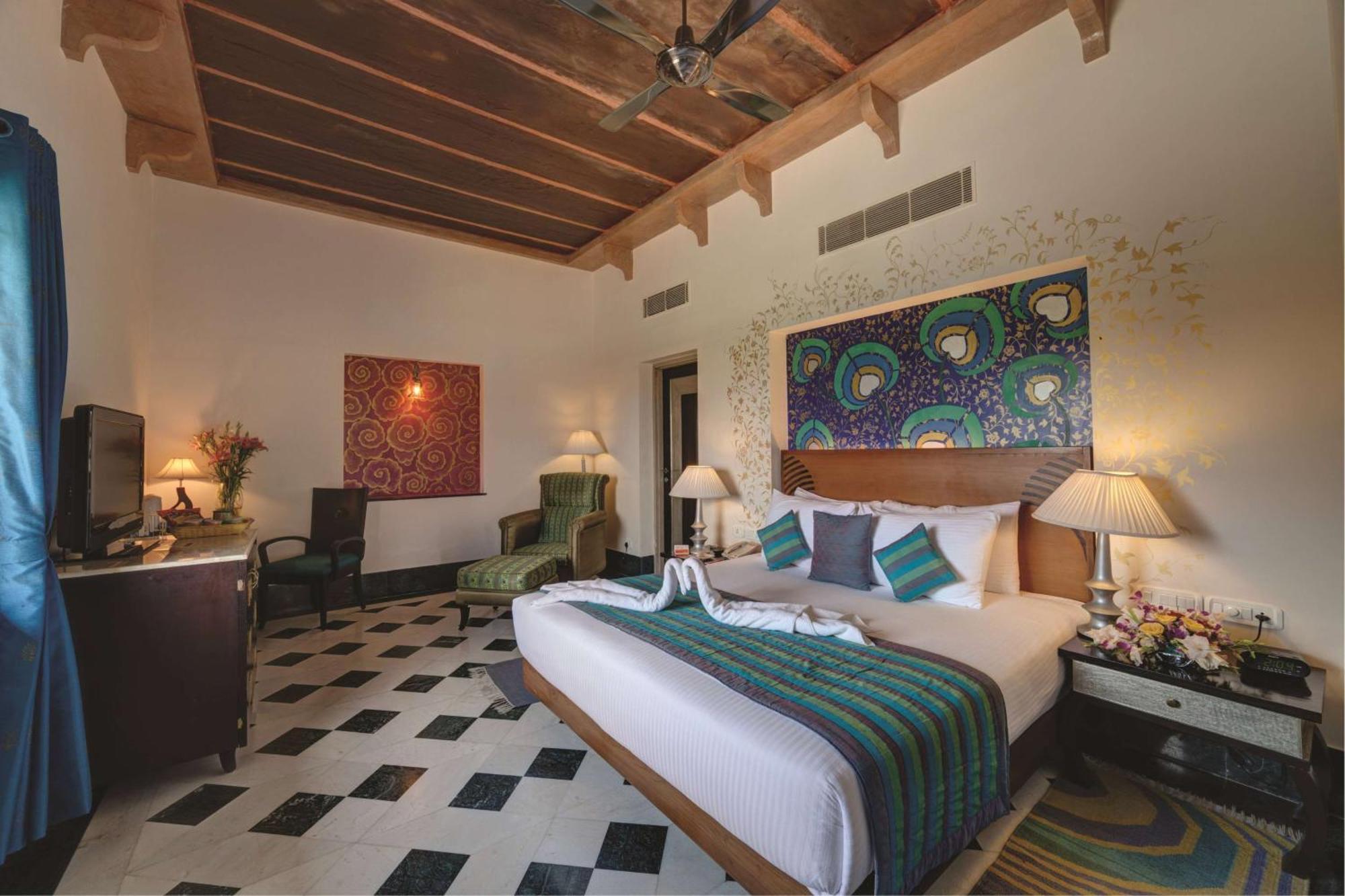 Suite Villa Living Room & Courtyard View on F&B Spa Happy Hours 11 Complimentary Welcome Drink on arrival Signature Activities & Experiences on transportation,397891920:JPEG