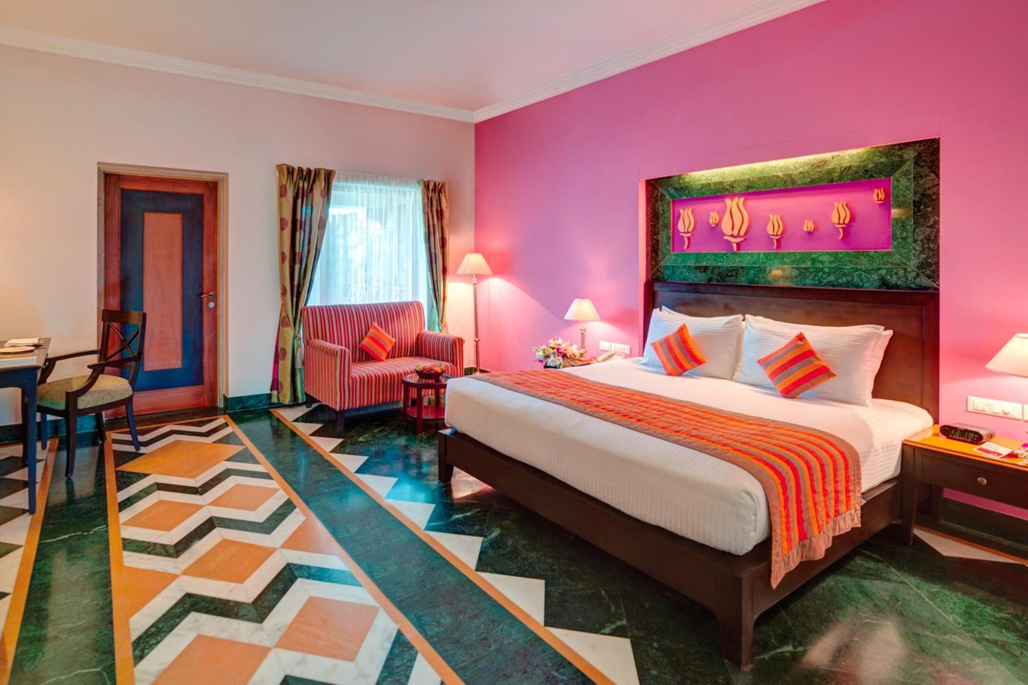 Super Deluxe Accessible Room Private SitoutGarden City View on F&B Spa Happy Hours 11 Complimentary Welcome Drink on arrival Signature Activities & Experiences on transportation,687826839:JPEG